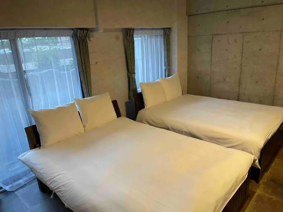 Wolf Pack Apartment 22 Осака