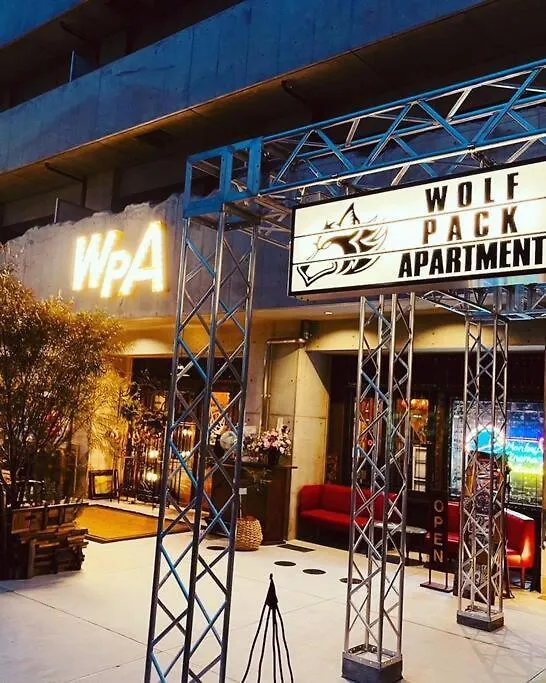 Wolf Pack Apartment 22 Осака 0*,